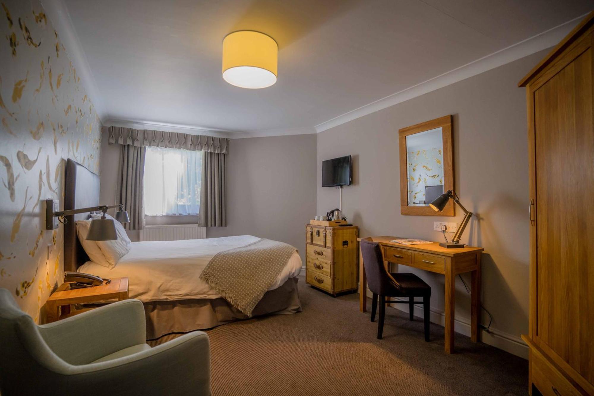 Stonehouse Court Hotel - A Bespoke Hotel Eksteriør billede