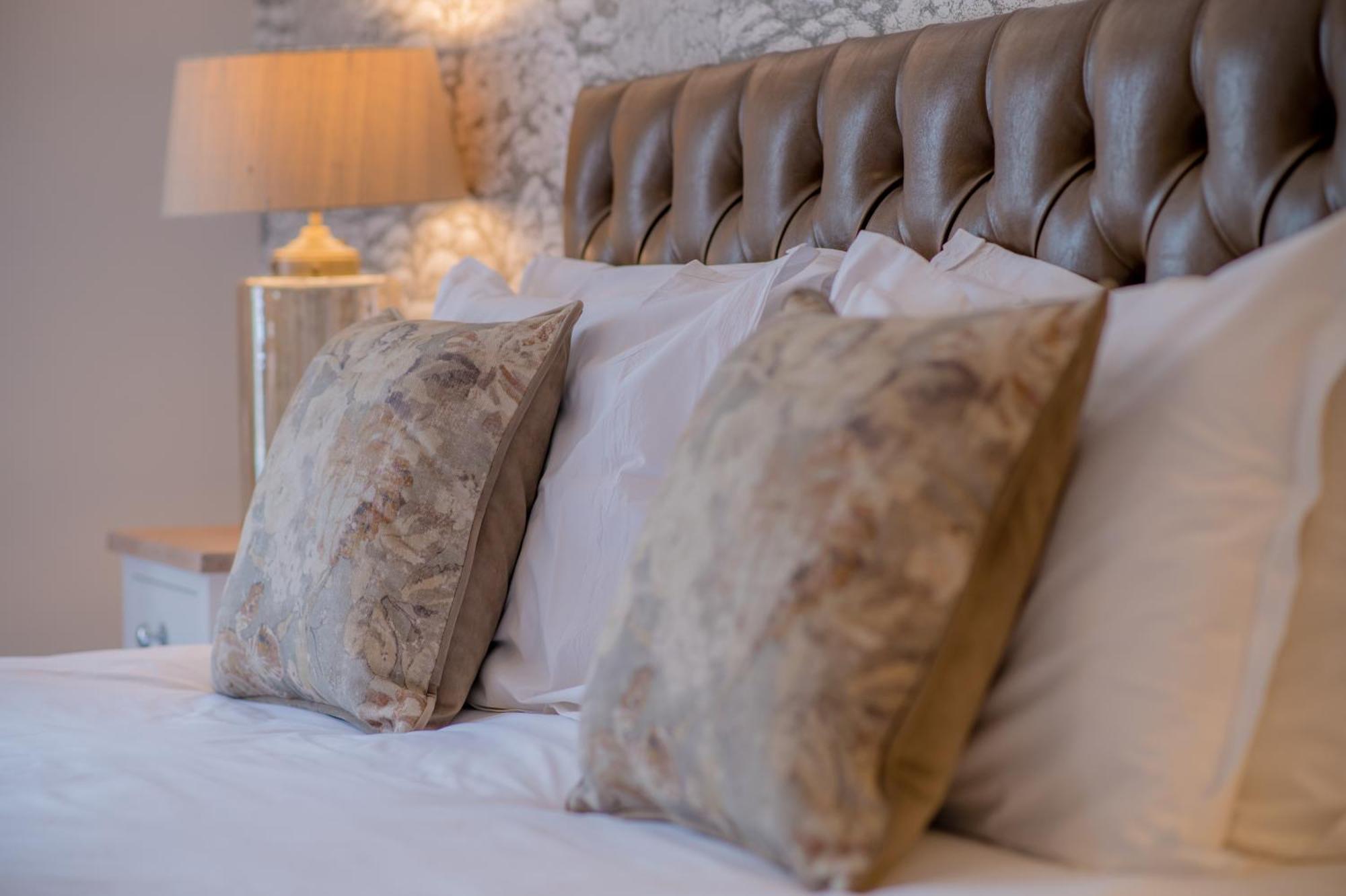 Stonehouse Court Hotel - A Bespoke Hotel Eksteriør billede