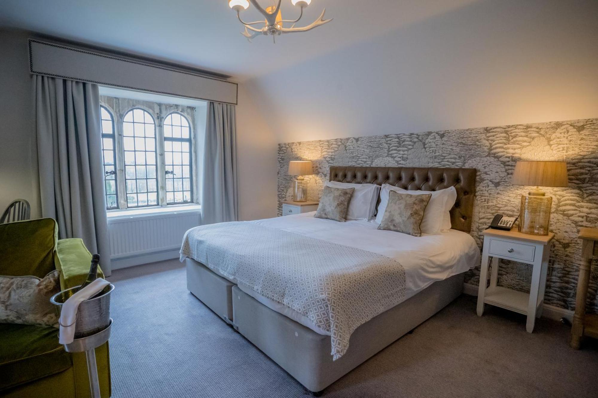 Stonehouse Court Hotel - A Bespoke Hotel Eksteriør billede